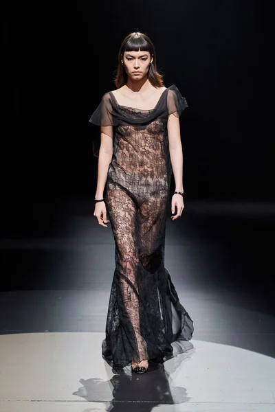 Look 63